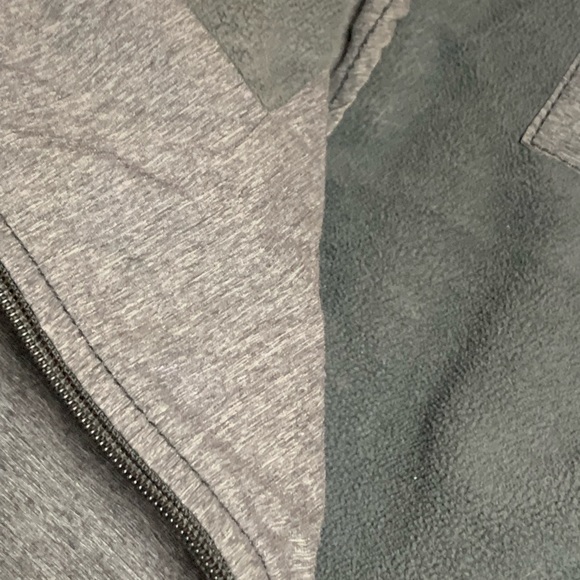 🩶BENCH🩶Dark Heather Grey Jacket - Picture 6 of 6